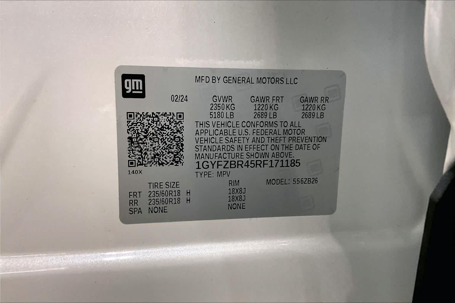 Used 2024 Cadillac XT4 Luxury w/ Cold Weather Package AWD/4WD image 36