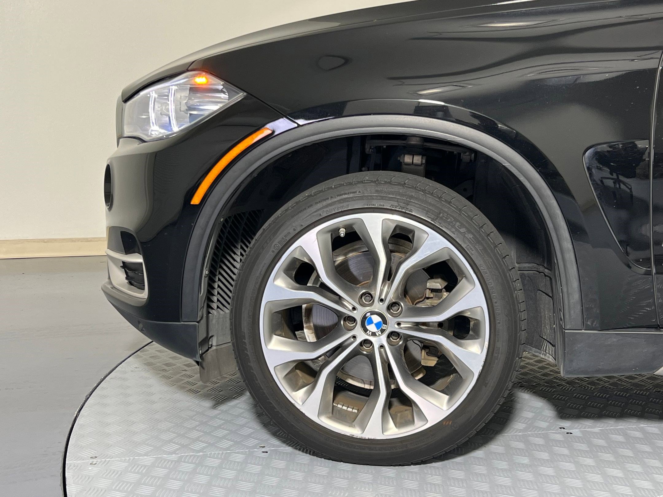 Used 2018 BMW X5 sDrive35i image 9