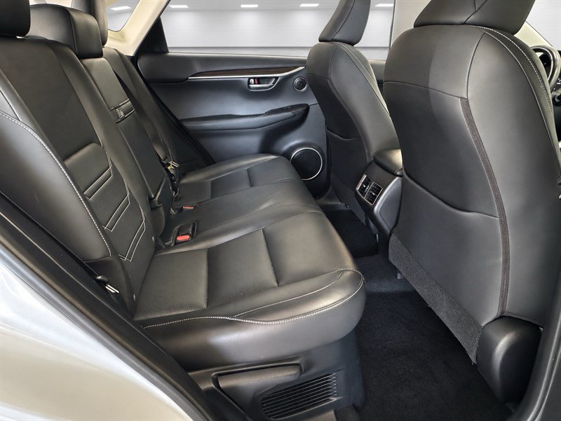 Used 2015 Lexus NX 200t AWD w/ Luxury Package image 25