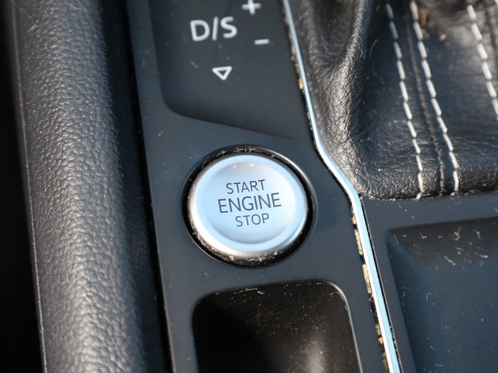 Used 2022 Volkswagen Atlas SE image 25