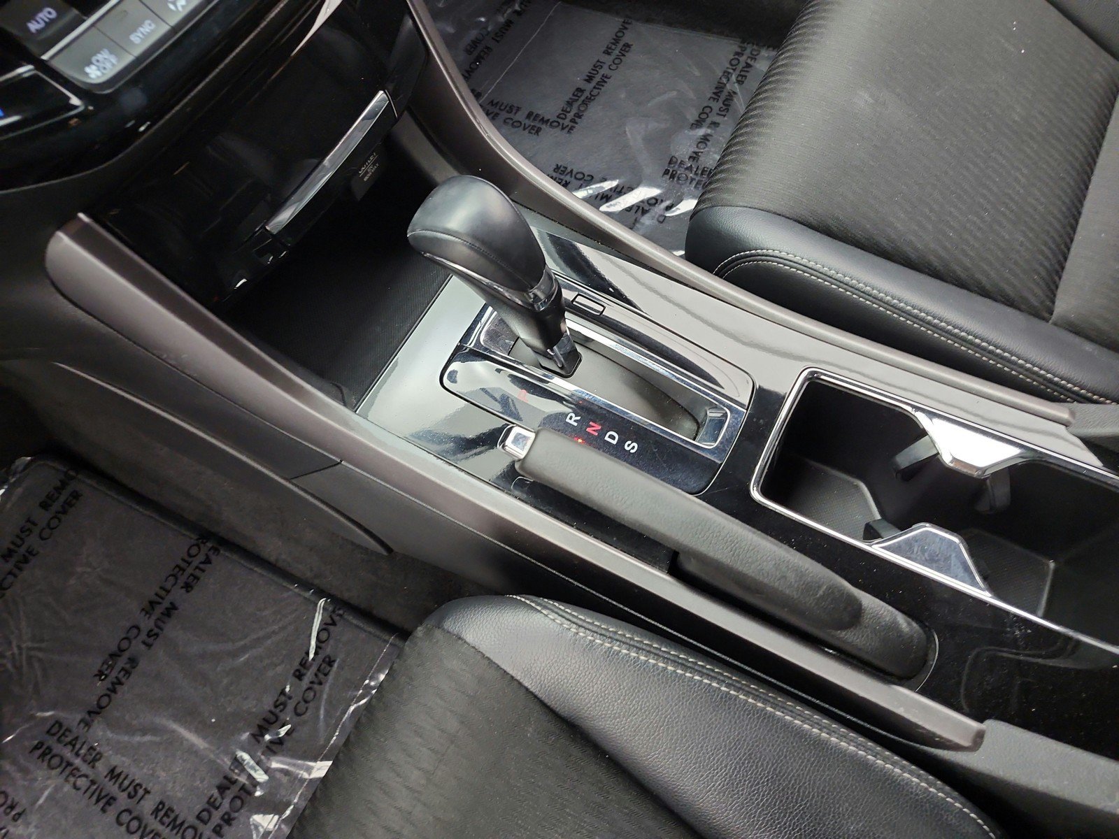 Used 2016 Honda Accord Sport image 11