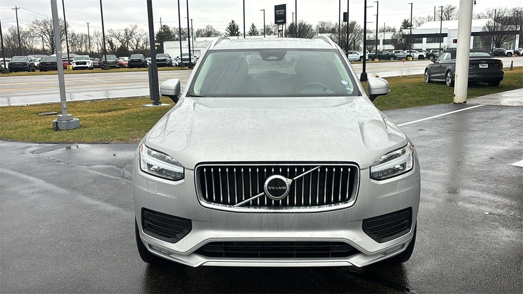 Certified 2023 Volvo XC90 B6 Core w/ Climate Package image 5