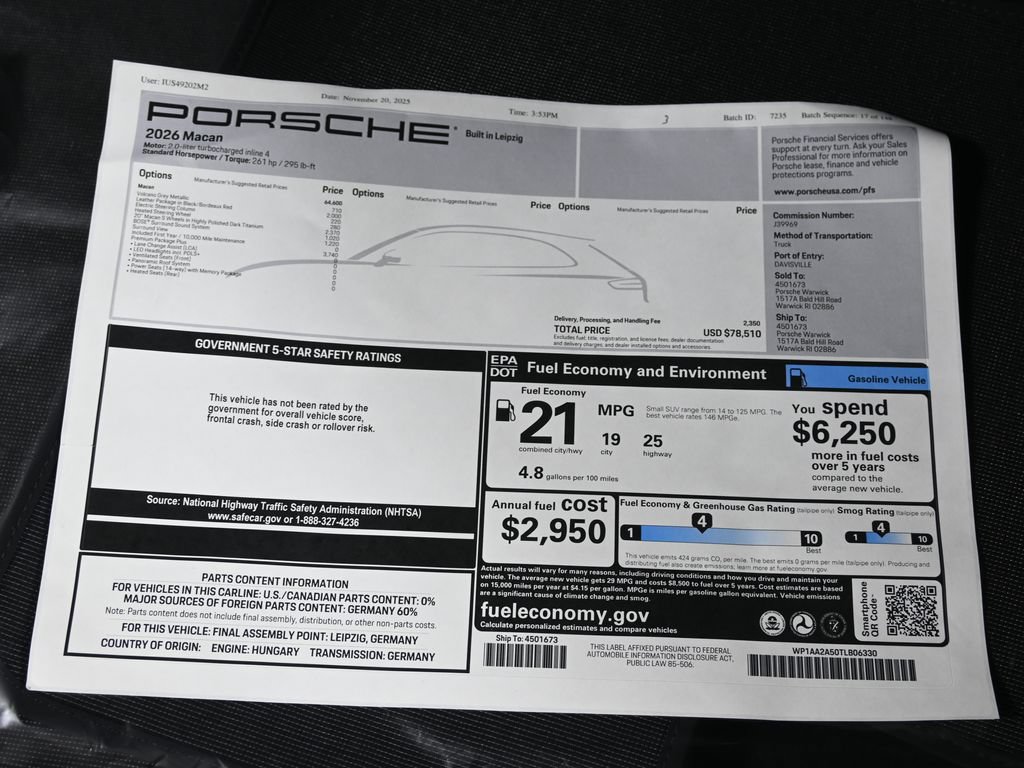Used 2026 Porsche Macan AWD/4WD image 41
