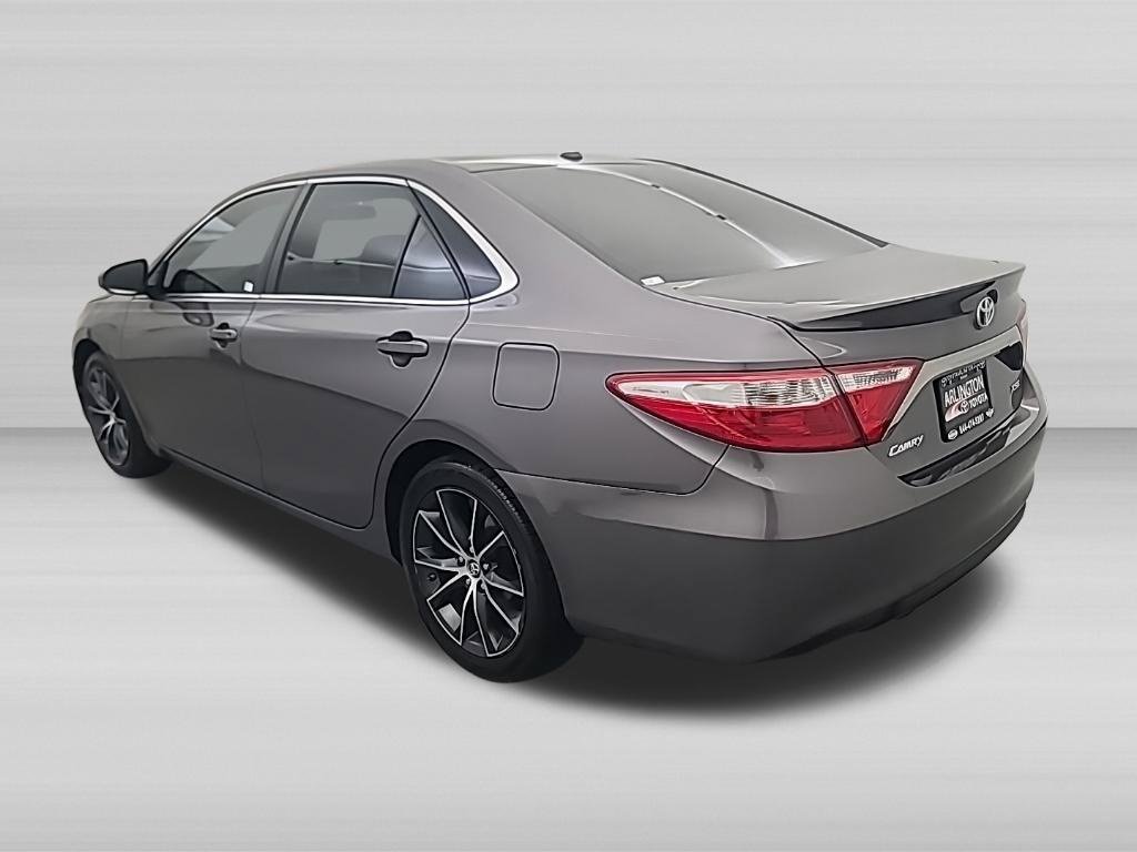 Used 2015 Toyota Camry XSE FWD image 6