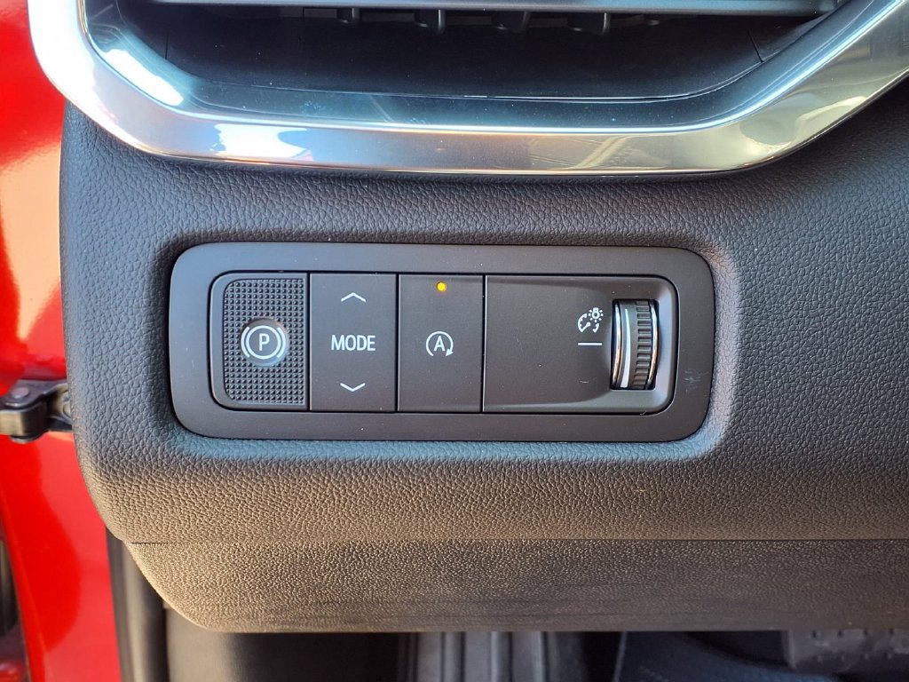 New 2027 GMC Acadia Elevation w/ Elevation Premium Package FWD image 6