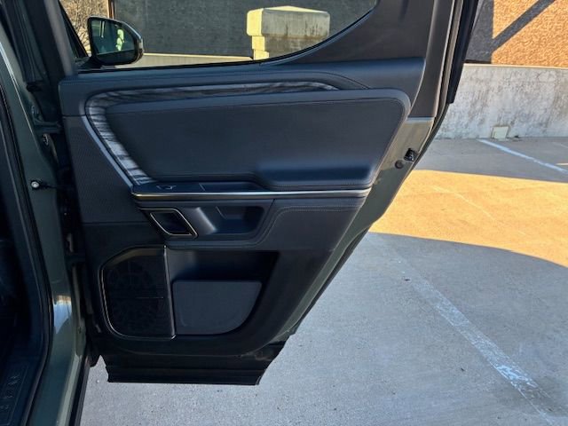 Used 2022 Rivian R1T Launch Edition image 20