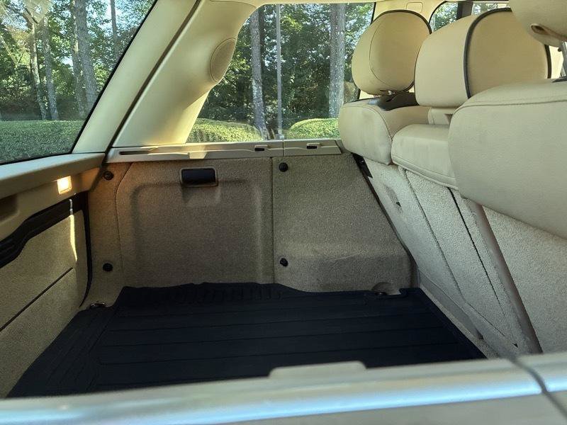 Used 2010 Land Rover Range Rover HSE AWD/4WD image 30