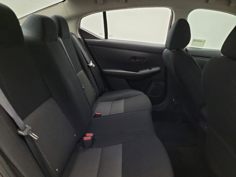 Used 2025 Nissan Sentra SV FWD image 19