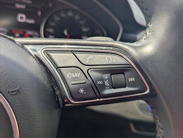 Used 2019 Audi A4 2.0T Premium image 10