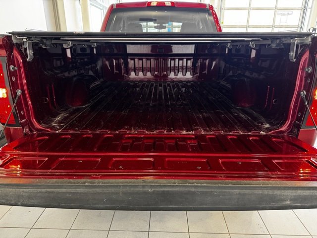 Used 2018 Chevrolet Silverado 1500 LT image 38