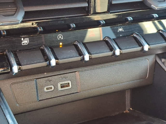 Used 2026 GMC Canyon AT4 AWD/4WD image 16