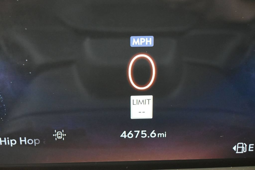 Used 2026 Lincoln Aviator AWD image 17