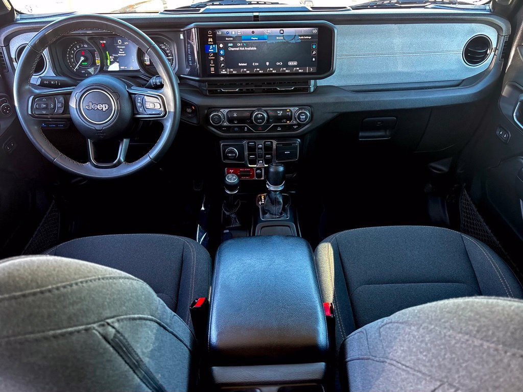 Certified 2024 Jeep Wrangler Unlimited AWD/4WD image 21