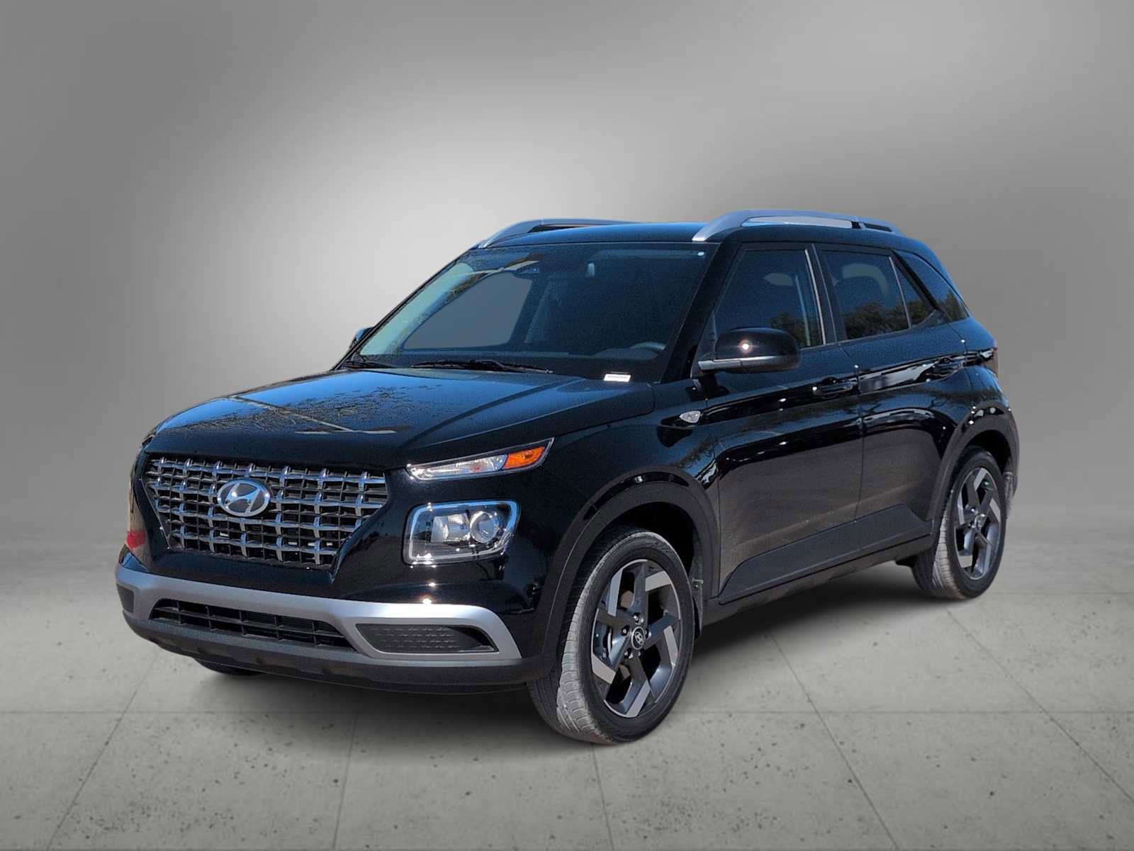 Certified 2026 Hyundai Venue SEL image 4