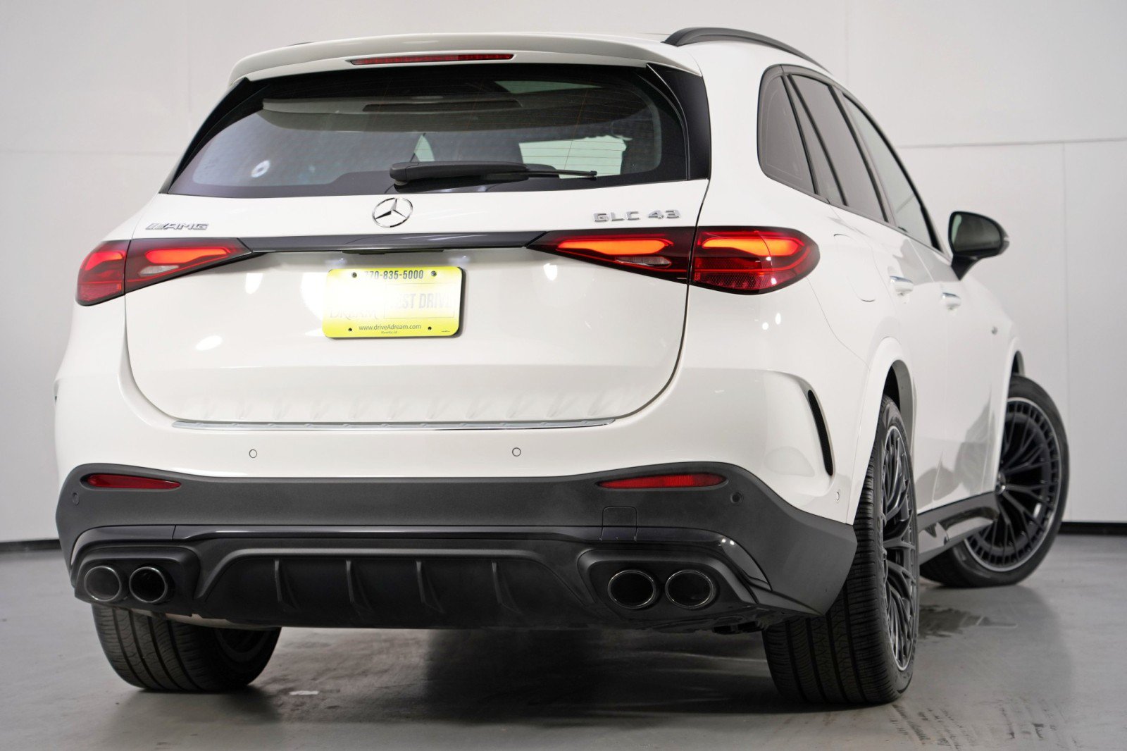 Used 2024 Mercedes-Benz GLC 43 AMG 4MATIC image 5