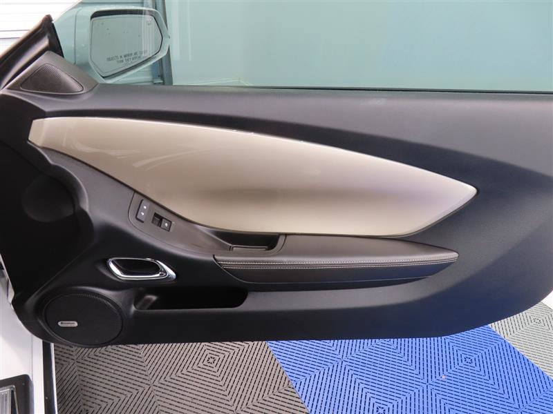 Used 2013 Chevrolet Camaro SS RWD image 32