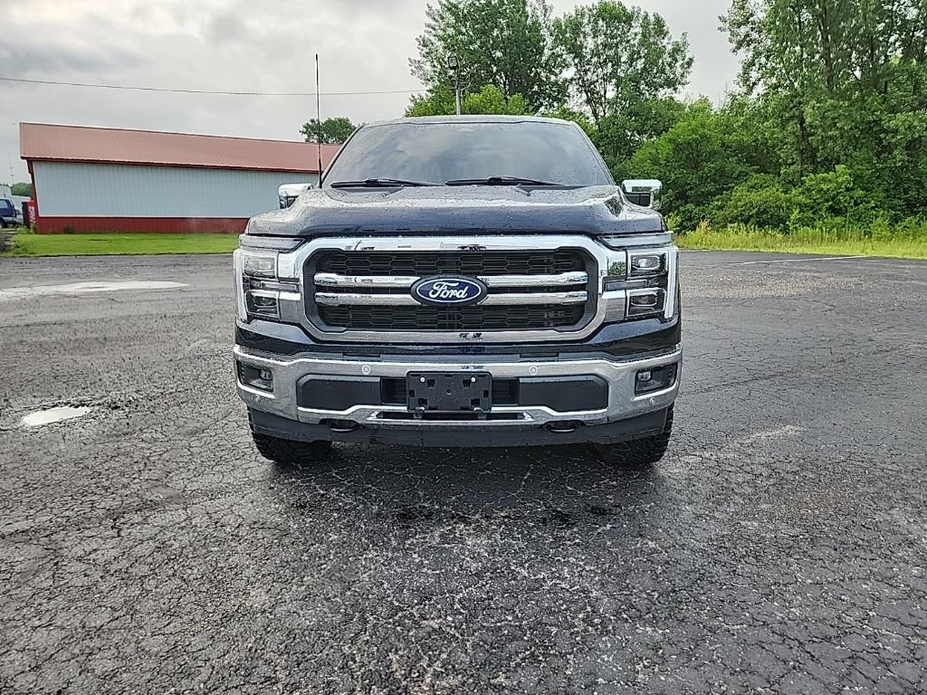 Used 2025 Ford F150 Lariat w/ Equipment Group 501A Mid AWD/4WD image 10