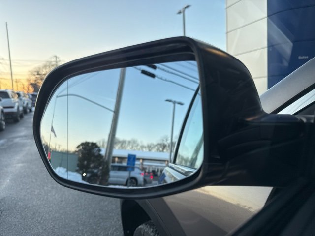 Used 2015 Honda CR-V LX image 13