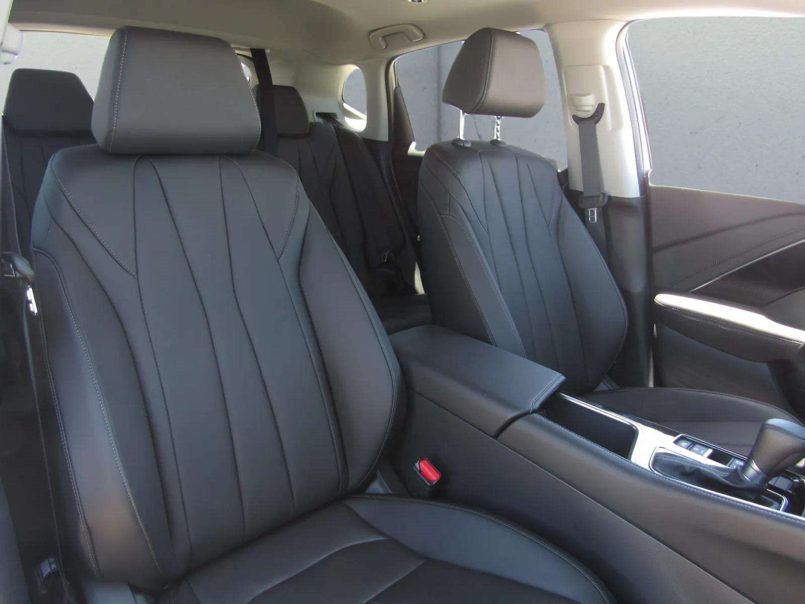 Certified 2025 Acura ADX AWD image 11