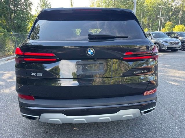 Used 2024 BMW X5 xDrive40i w/ Parking Assistance Package AWD/4WD image 6