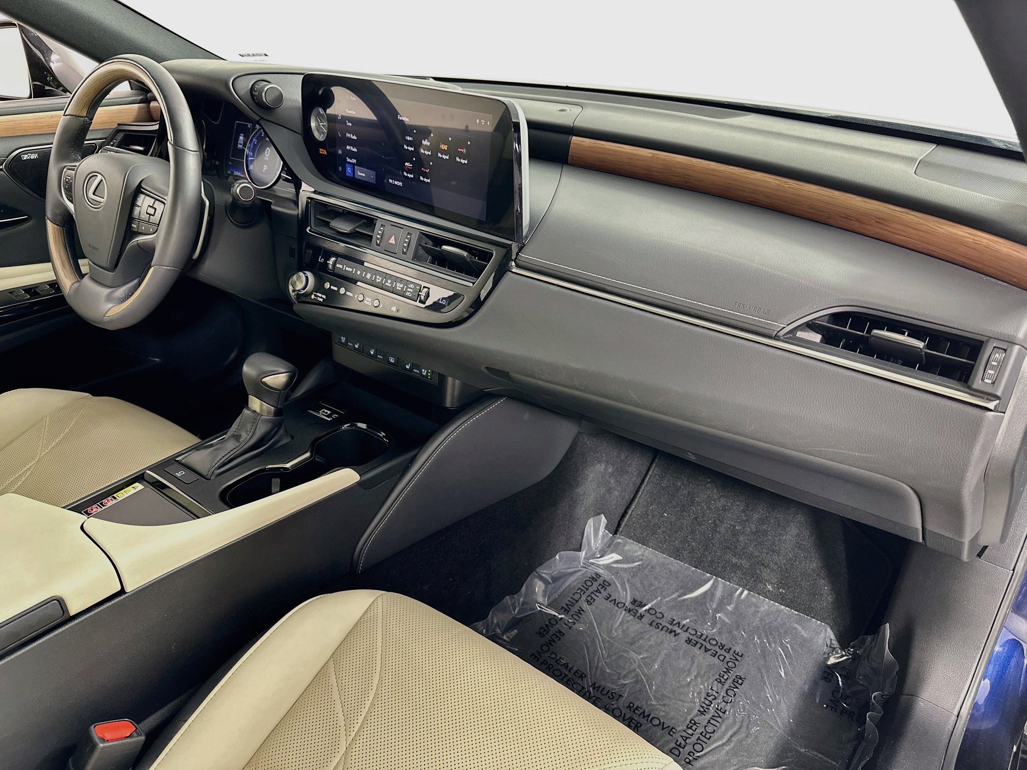 Used 2023 Lexus ES 350 Ultra Luxury w/ Accessory Package (Z1) FWD image 29