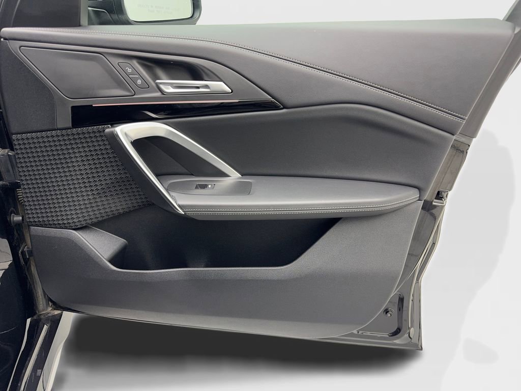 Used 2025 BMW X1 xDrive28i image 48