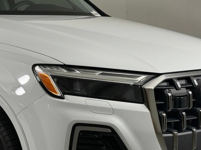Used 2025 Audi Q7 2.0T Premium AWD/4WD image 15