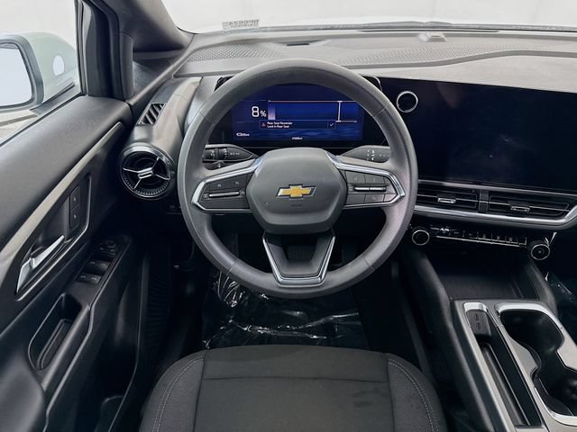 Used 2026 Chevrolet Equinox EV LT FWD image 22