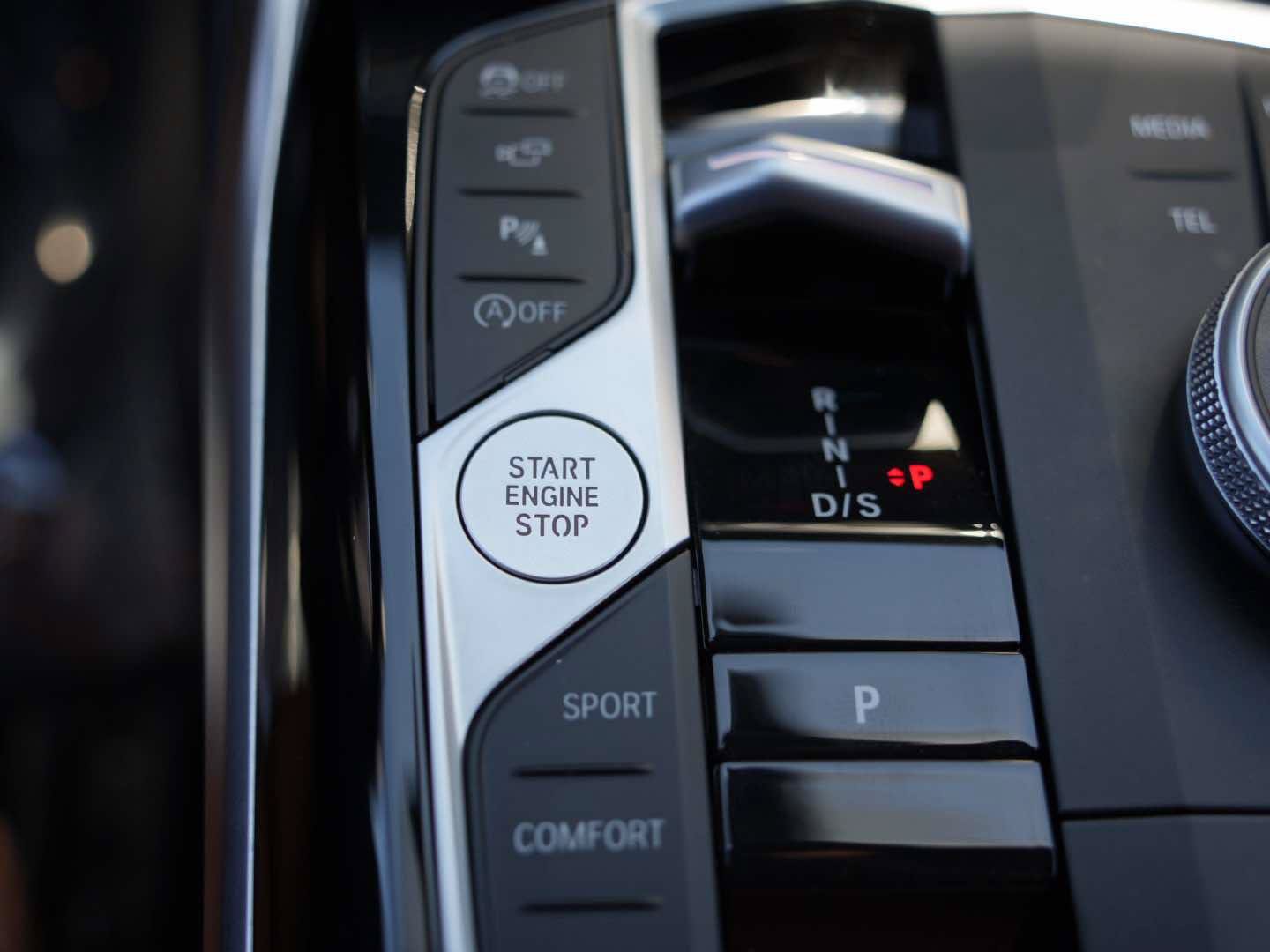 Used 2024 BMW M240i Coupe w/ Premium Package RWD image 21
