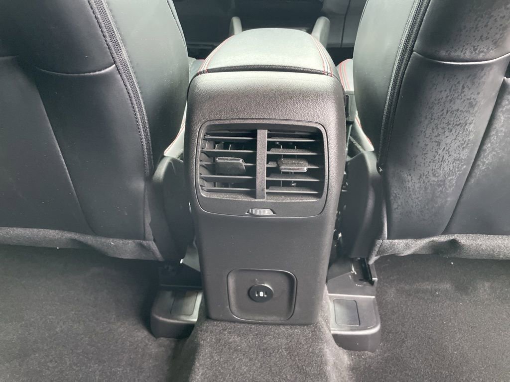 Used 2025 Ford Escape ST-Line w/ Equipment Group 301A image 35