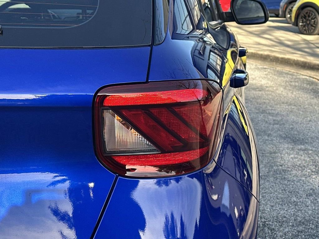 Used 2024 Hyundai Venue Limited image 9