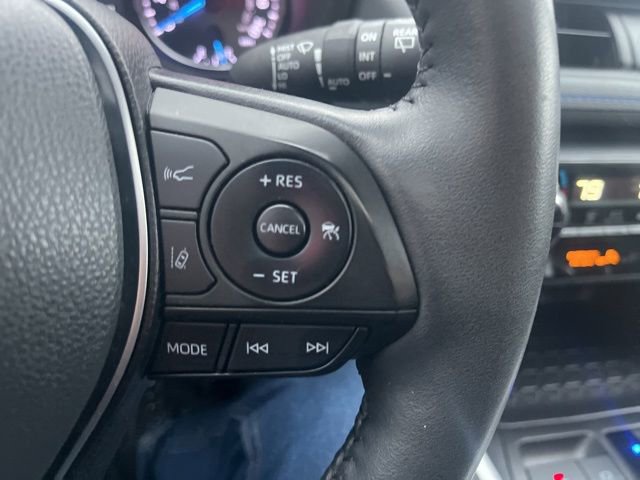 Used 2022 Toyota RAV4 SE image 34