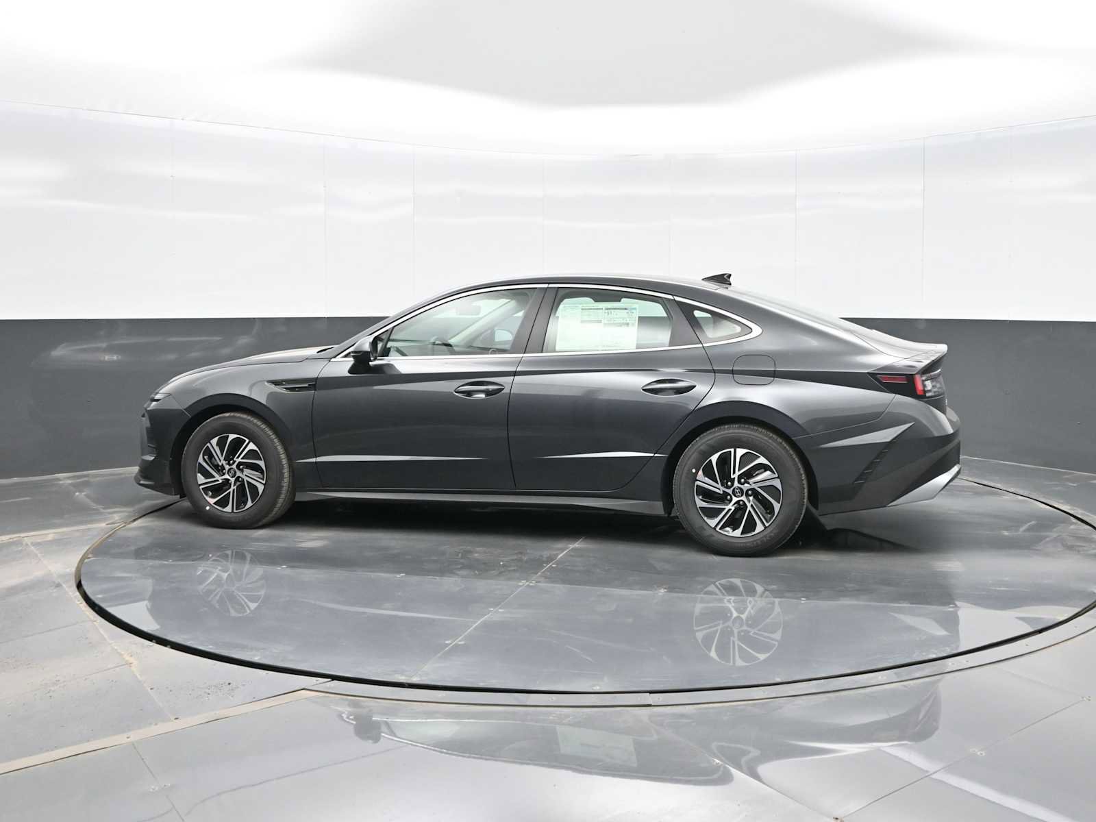 New 2026 Hyundai Sonata Blue image 5