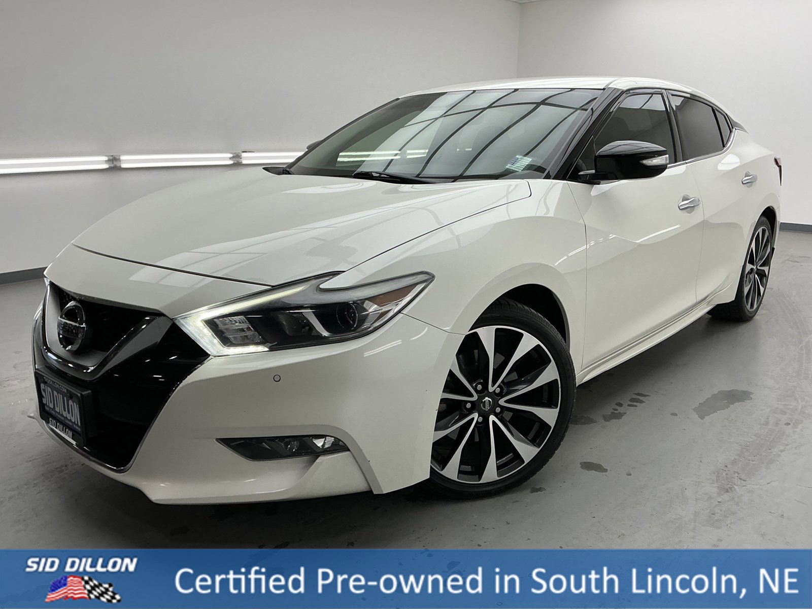 Used 2017 Nissan Maxima SR