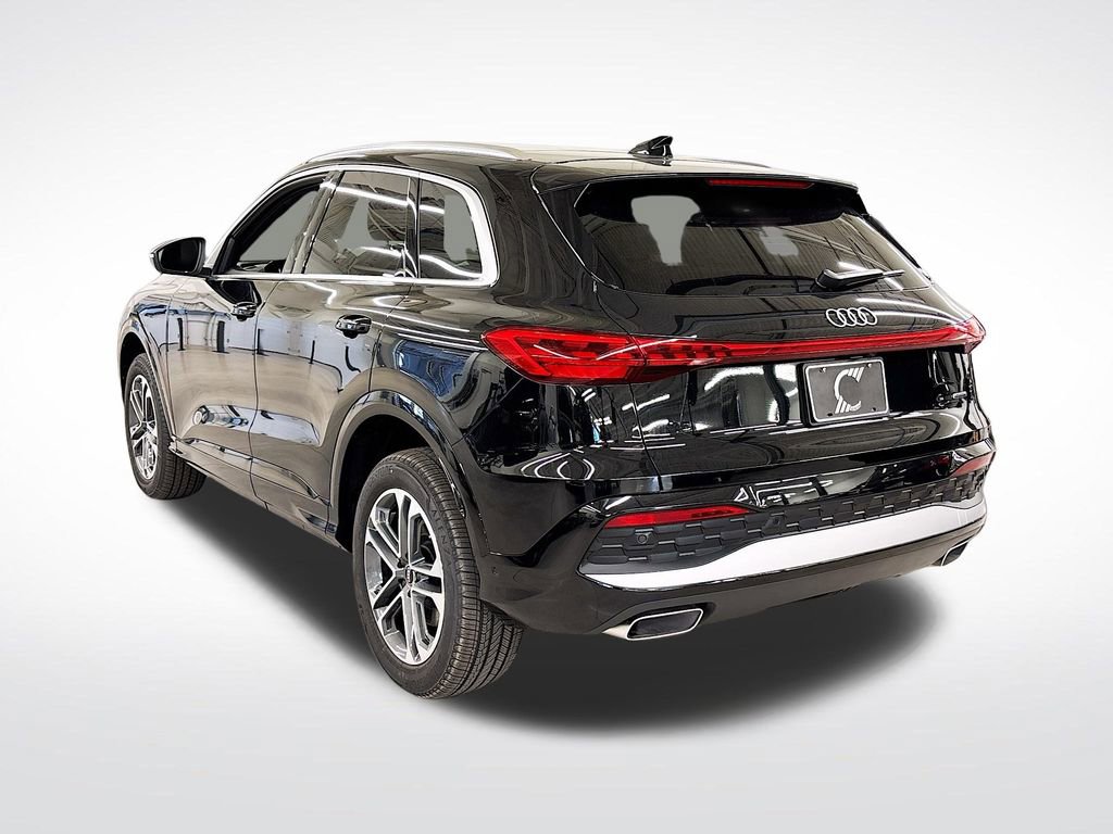 New 2025 Audi Q5 Premium image 3