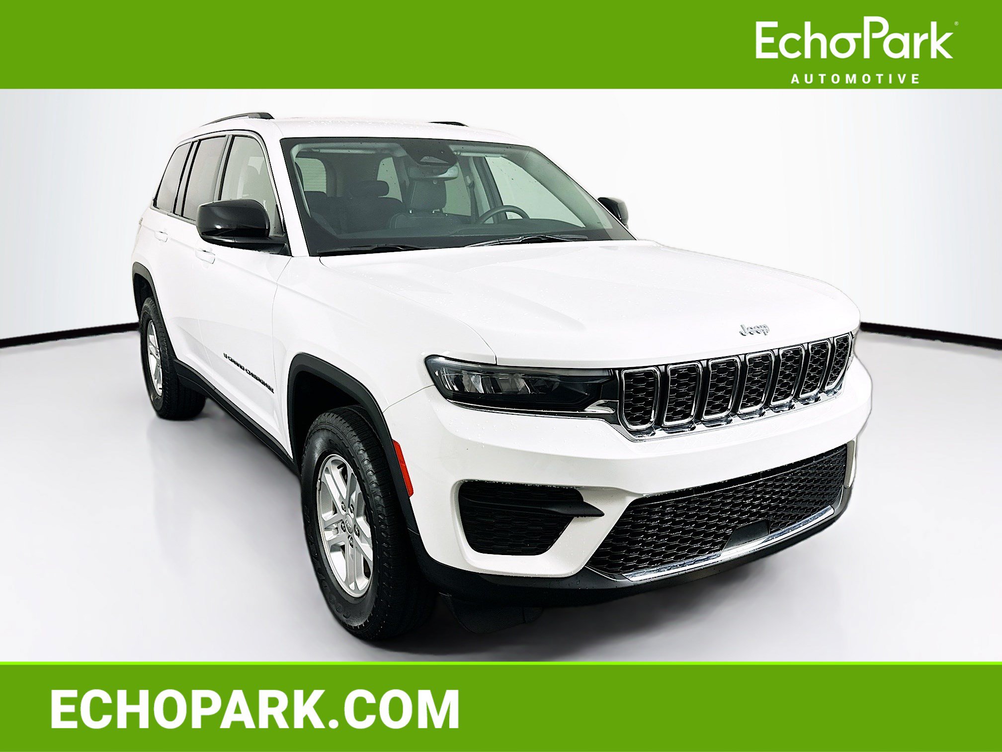 Used 2023 Jeep Grand Cherokee Laredo w/ Luxury Tech Group I
