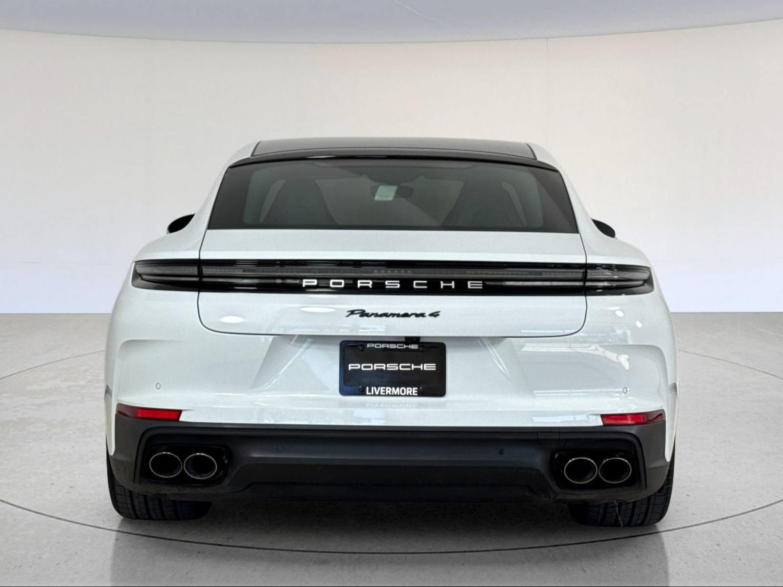 Used 2026 Porsche Panamera 4 E-Hybrid AWD/4WD image 7