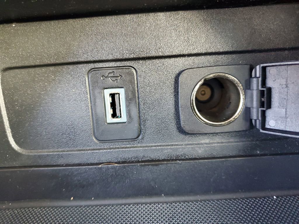 Used 2018 Ford Escape SE image 31