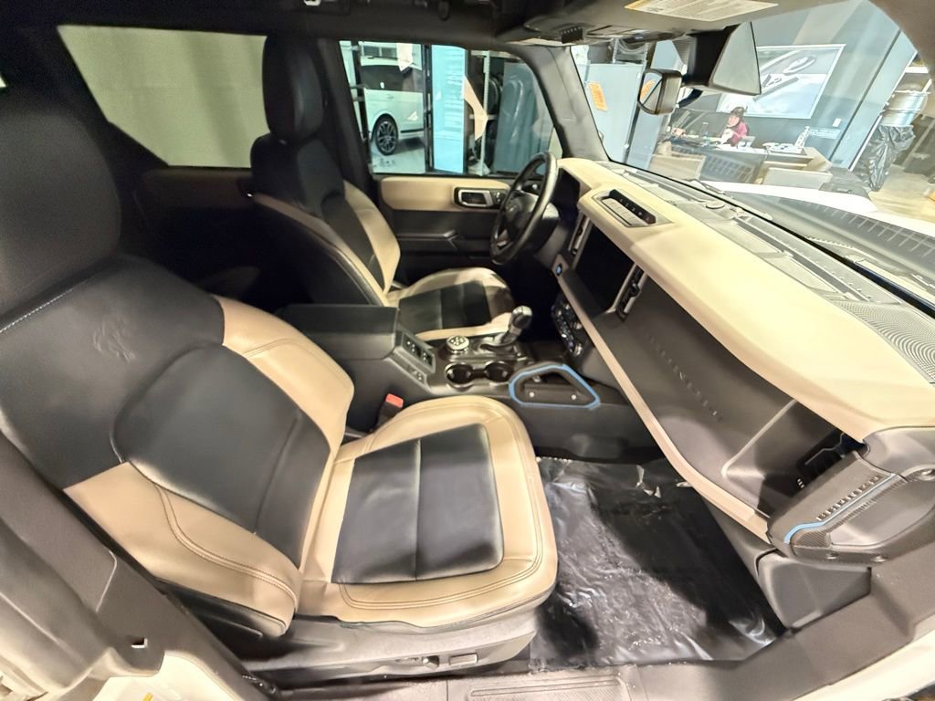 Used 2024 Ford Bronco Wildtrak image 28