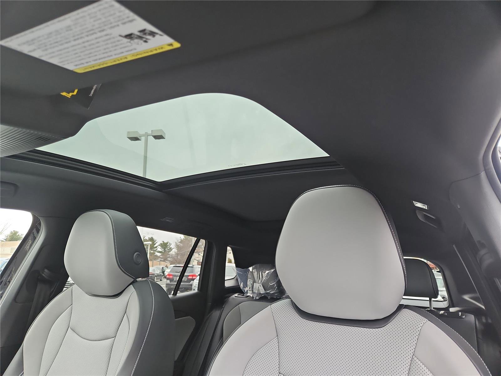 New 2026 Volkswagen Tiguan SE R-Line image 22