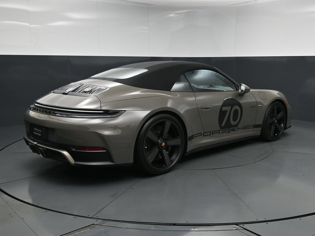 New 2026 Porsche 911 GTS RWD image 10