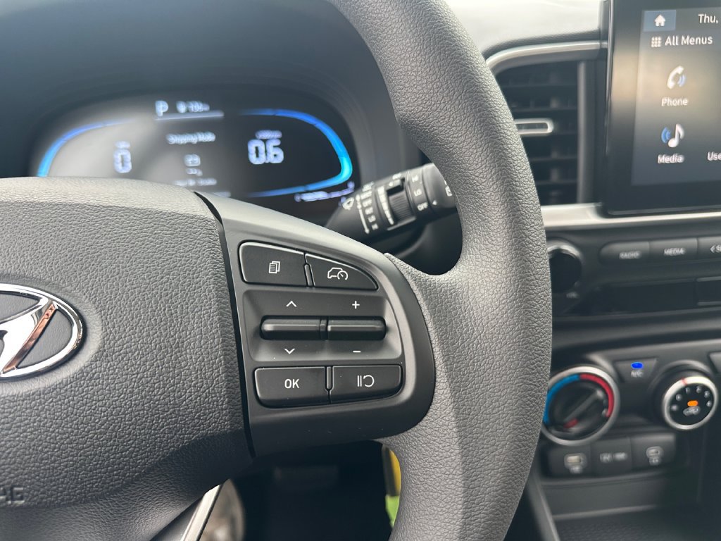 New 2026 Hyundai Venue SE FWD image 19