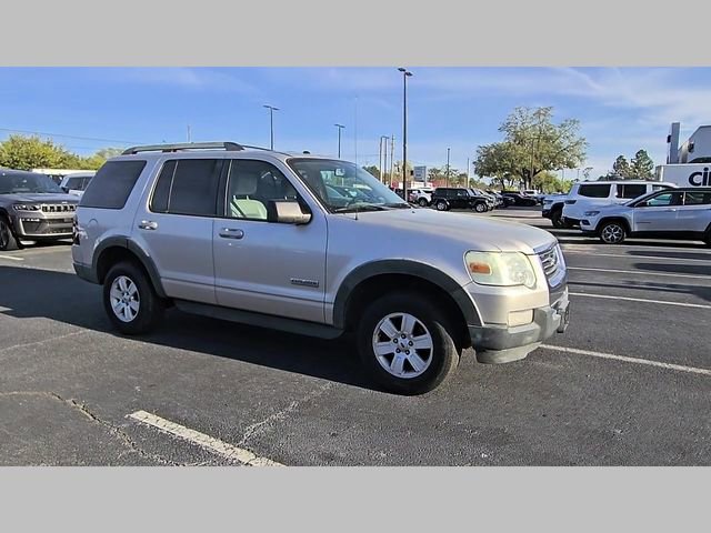 Used 2007 Ford Explorer XLT image 34
