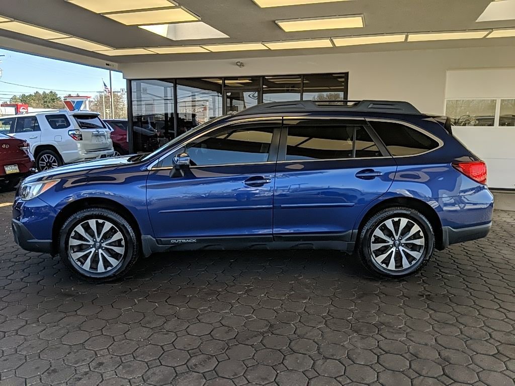 Used 2016 Subaru Outback 2.5i Limited image 11