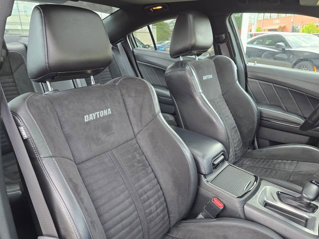 Used 2022 Dodge Charger Scat Pack w/ Daytona Edition Group RWD image 37