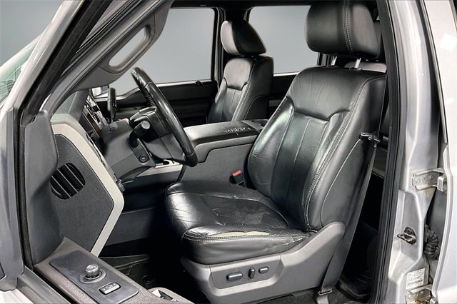 Used 2011 Ford F250 Lariat w/ Snow Plow Prep Pkg image 20