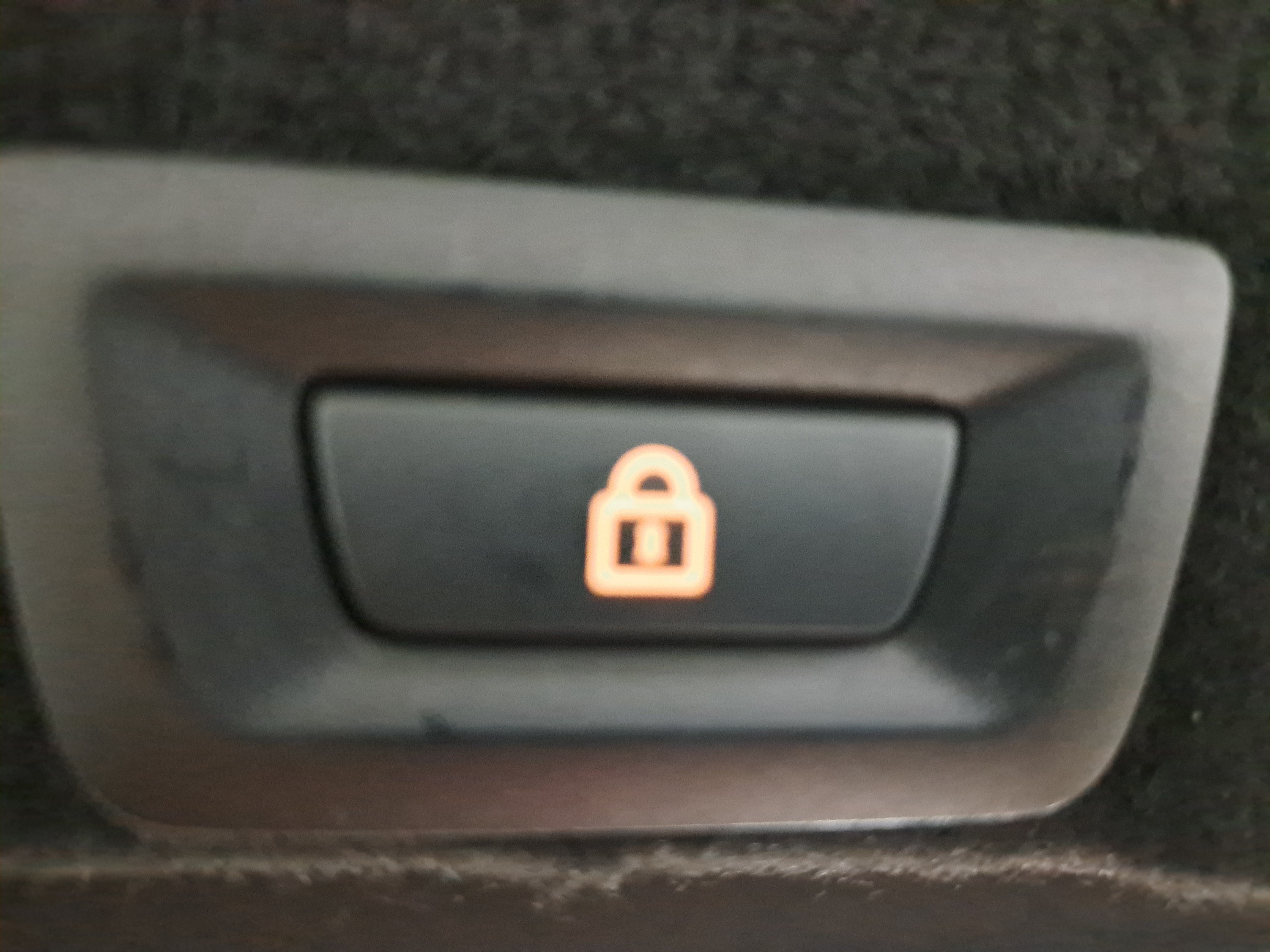 Used 2013 BMW 640i Convertible RWD image 13