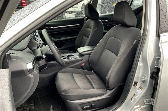 Used 2022 Nissan Altima 2.5 SV image 25