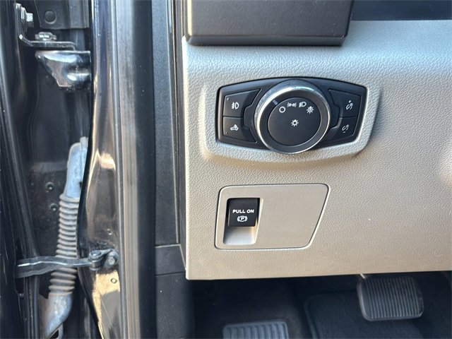 Used 2018 Ford F150 XLT image 22