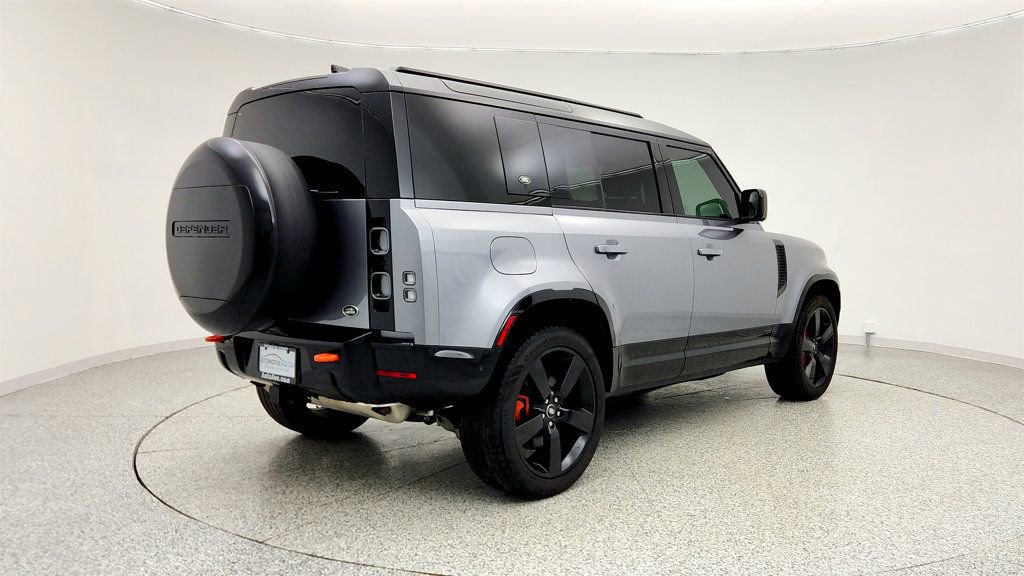 Used 2023 Land Rover Defender 110 X image 5